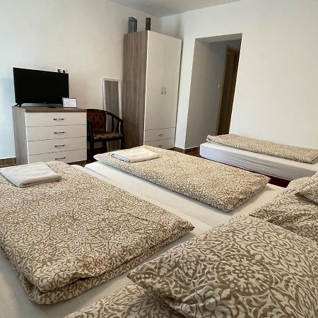 Freedom Apartman Appartamento Mórahalom Esterno foto