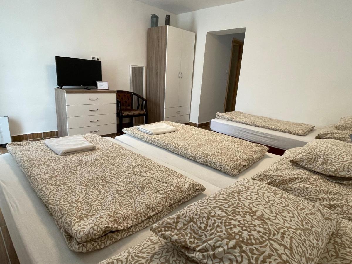 Freedom Apartman Appartamento Mórahalom Esterno foto