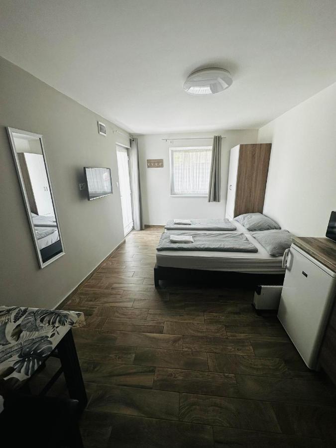 Freedom Apartman Appartamento Mórahalom Esterno foto